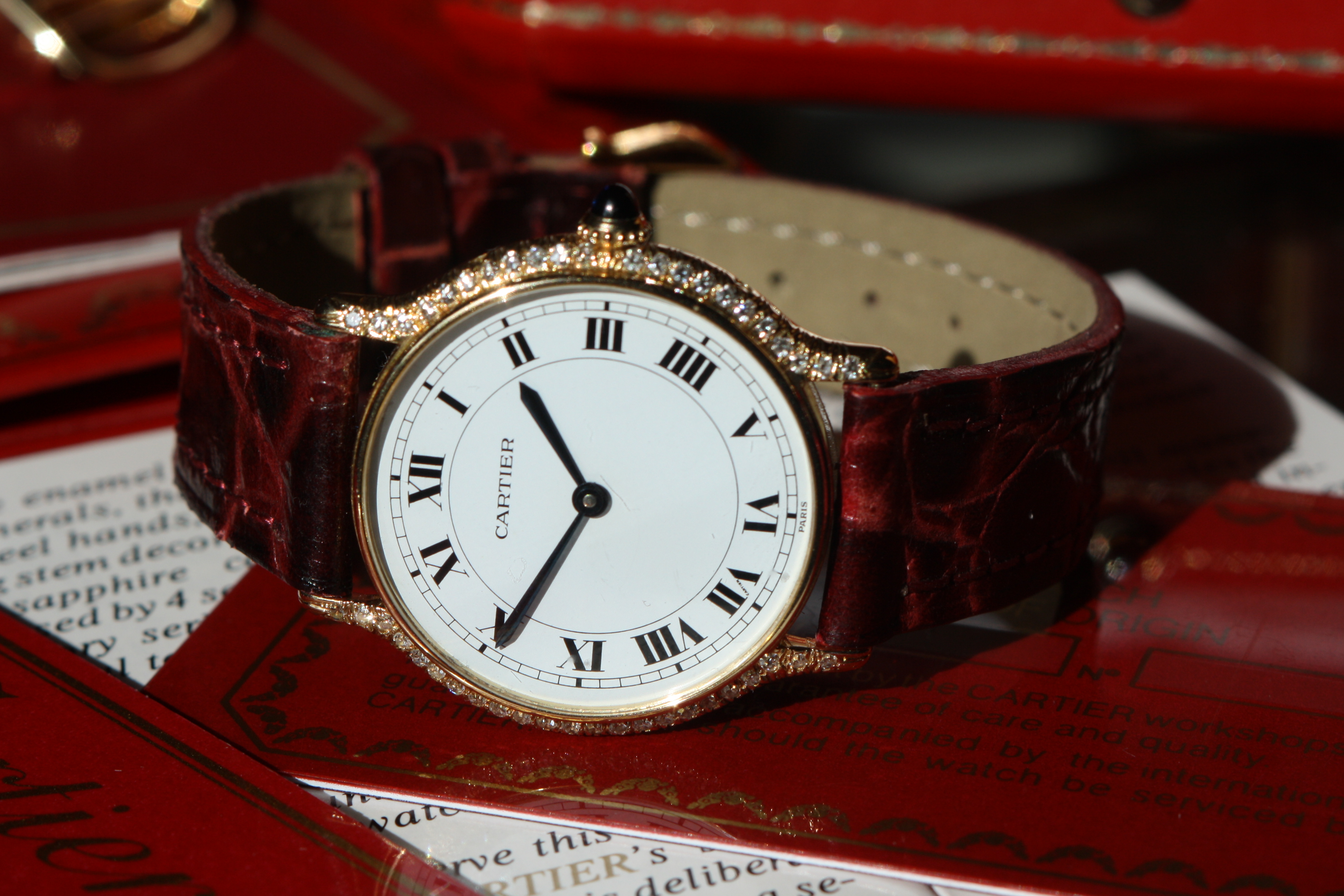Cartier Paris ladies watch from 1982 with diamond set by cartier