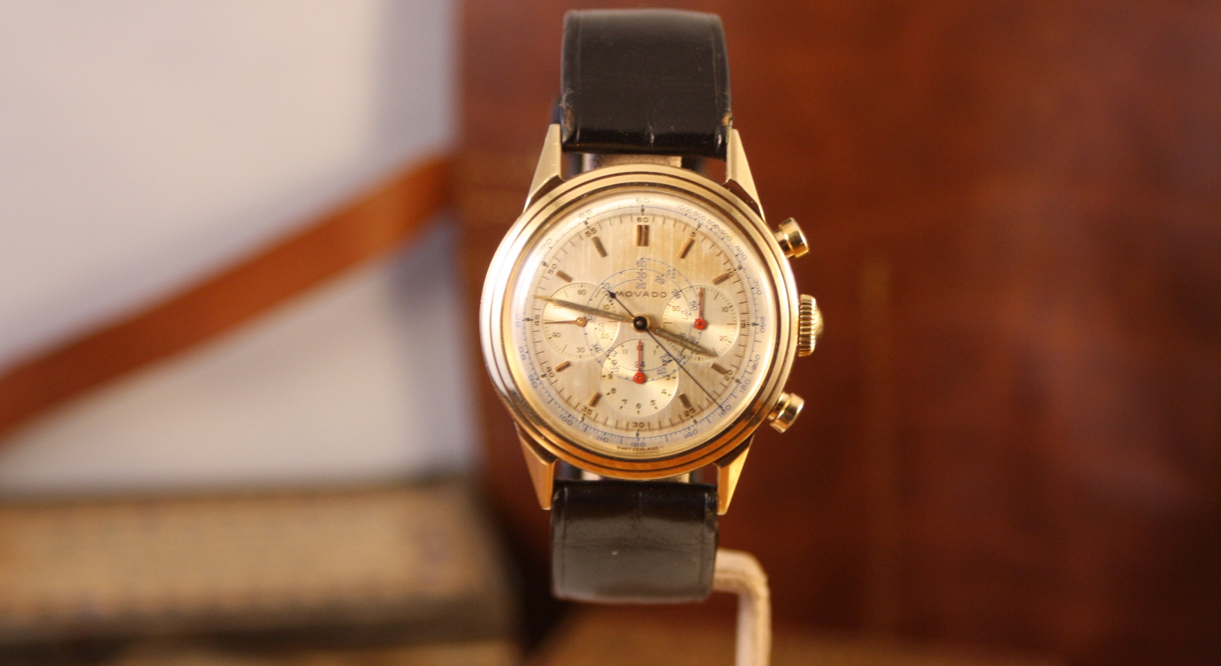 gold movado